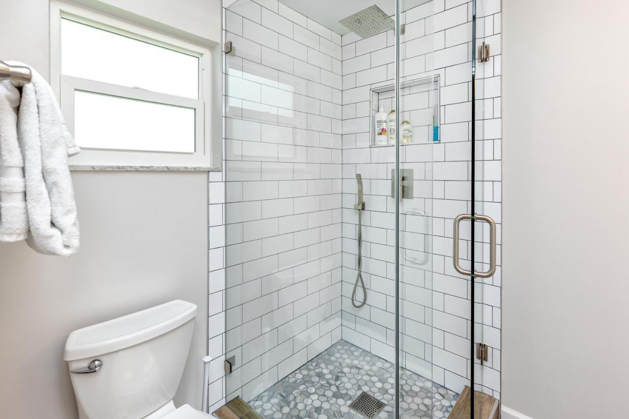 Modern Home, Heated Pool, Close To Beaches! Тарпон Спрингс Екстериор снимка